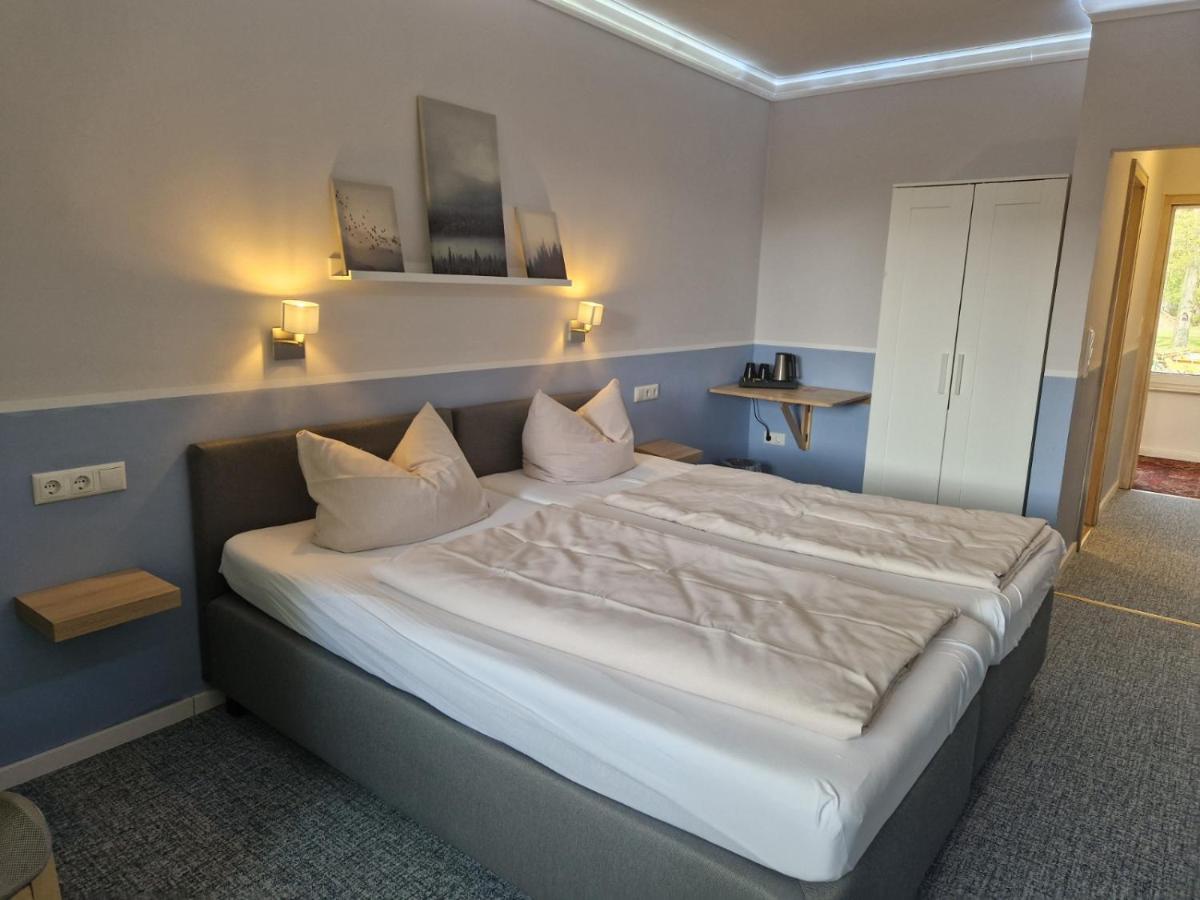 Landhotel Michaelishof Bergen  Ngoại thất bức ảnh