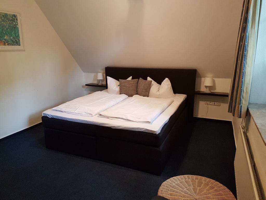 Landhotel Michaelishof Bergen  Ngoại thất bức ảnh