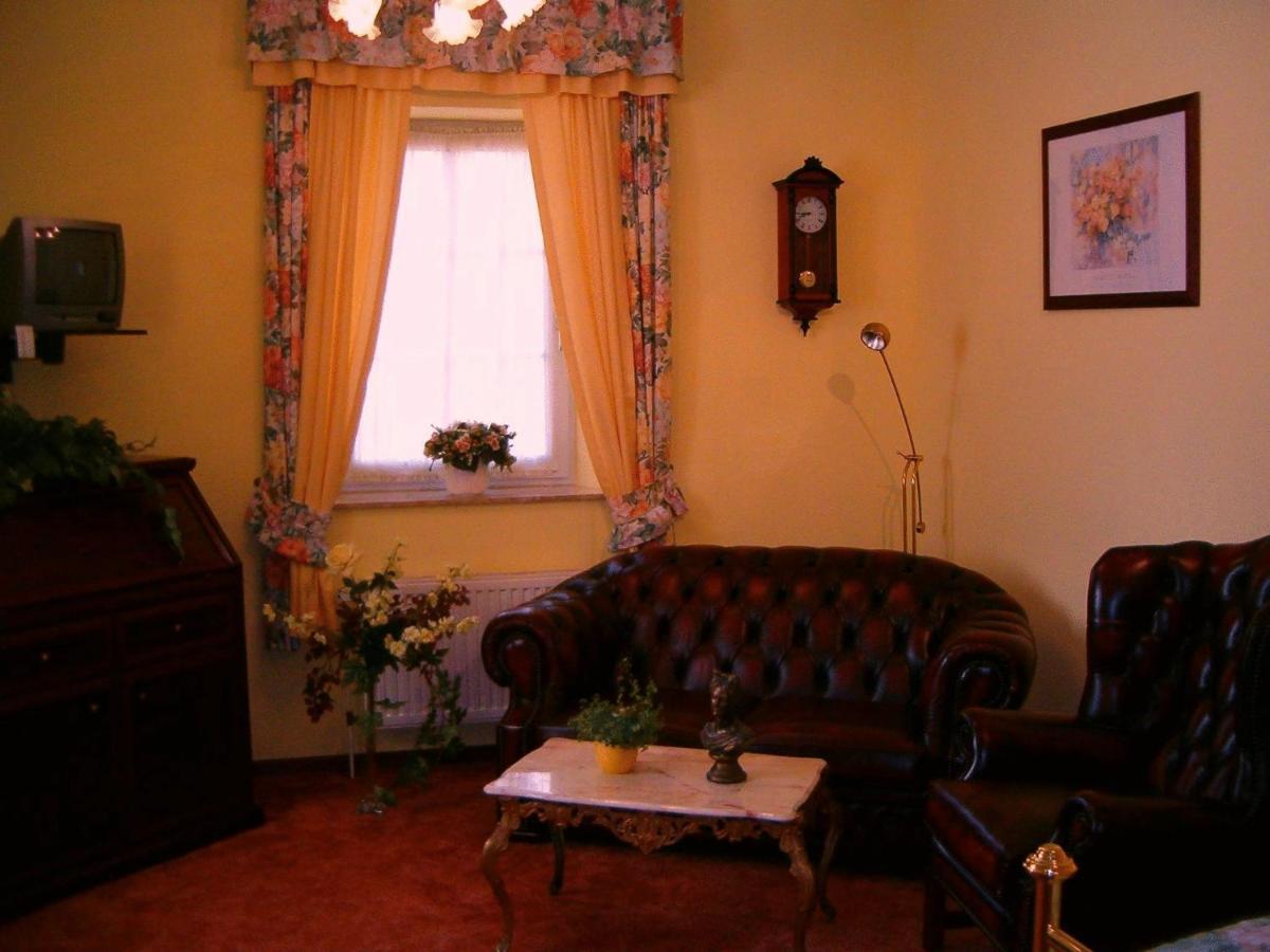 Landhotel Michaelishof Bergen  Phòng bức ảnh